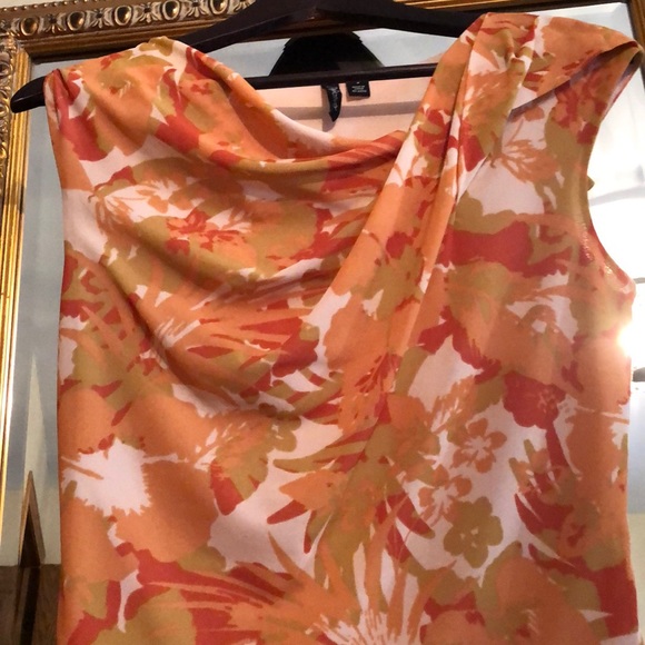 RELATIVITY Preloved Sleeveless Tropical Print Top - Picture 2 of 7